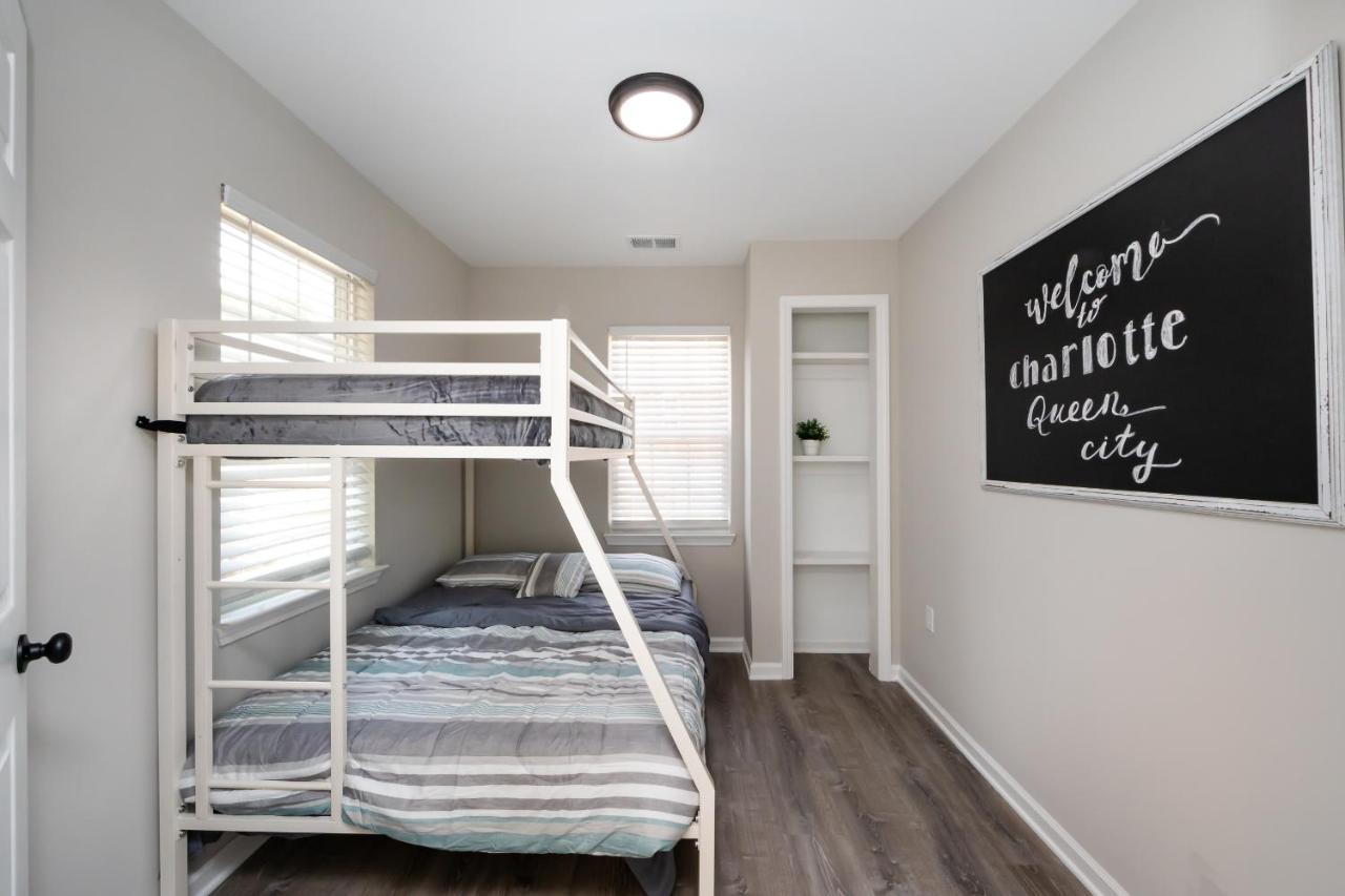 Brandnew Spacious 4 Bedroom House Minutes To Uptown Charlotte Kültér fotó