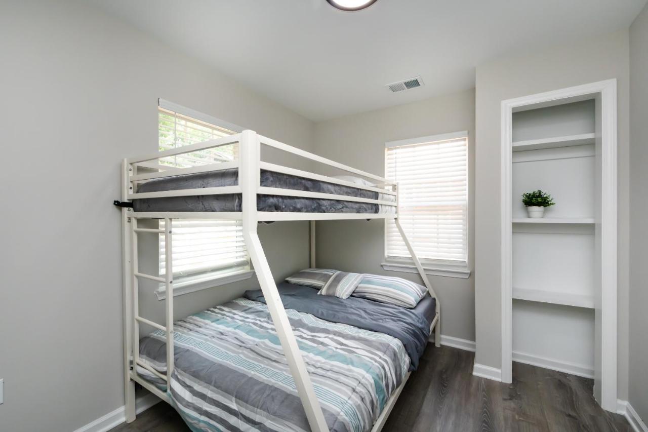 Brandnew Spacious 4 Bedroom House Minutes To Uptown Charlotte Kültér fotó