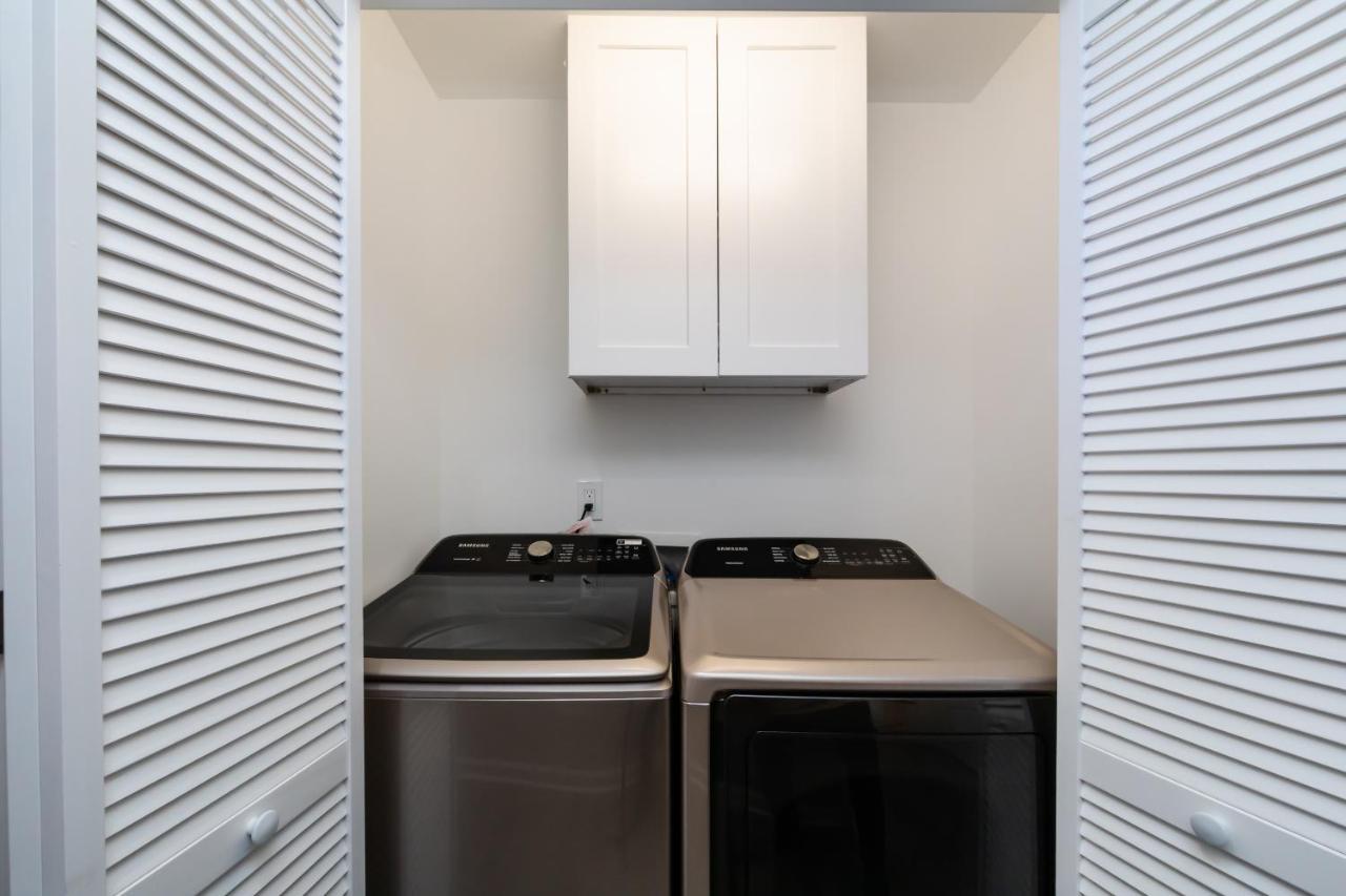 Brandnew Spacious 4 Bedroom House Minutes To Uptown Charlotte Kültér fotó